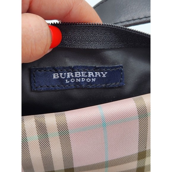 BURBERRY CANDY PINK MINI WRISTLET / HANDBAG 114BURXBA - Picture 12 of 14